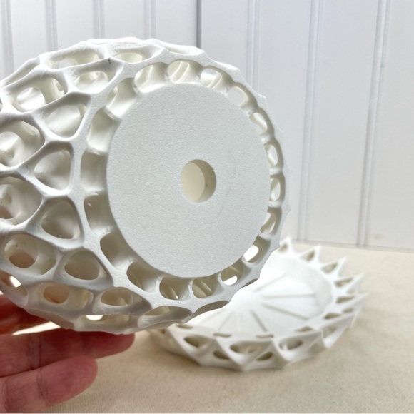 Invader Planter Pot, Small Indoor Flower Pot, Modern Planter with Saucer - Picture 5 of 9